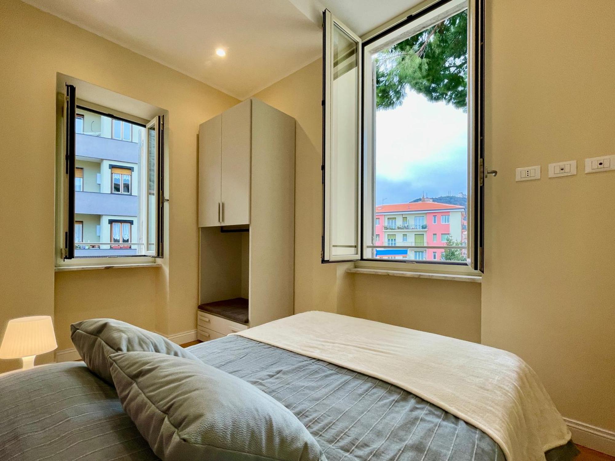 Villa Migliorini Lusso & Comfort In Finalborgo. Finale Ligure Cameră foto